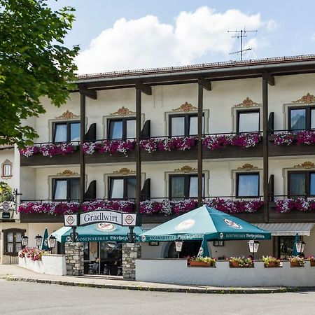Hotel Restaurant Gradlwirt Niederndorf  エクステリア 写真