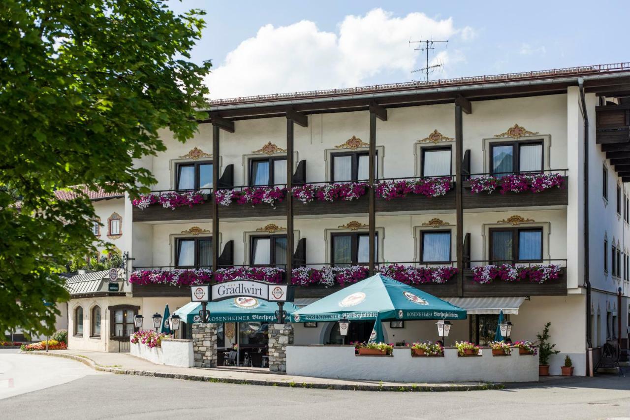 Hotel Restaurant Gradlwirt Niederndorf  エクステリア 写真